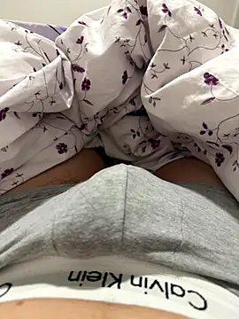 Snapshot of JJ_131 chatting on 09-21-25, 06:57 JJ 131 online show from 09-21-25, 06:57