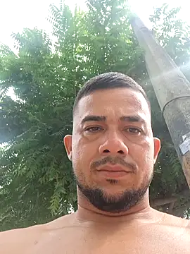 yeffito1 online show from 09-08-25, 02:16