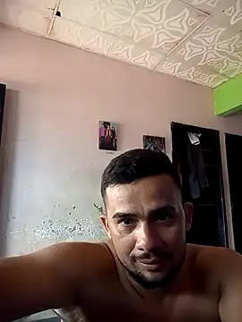 yeffito1 online show from 10-13-25, 06:42