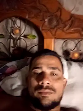 yeffito1 online show from 10-16-25, 03:04