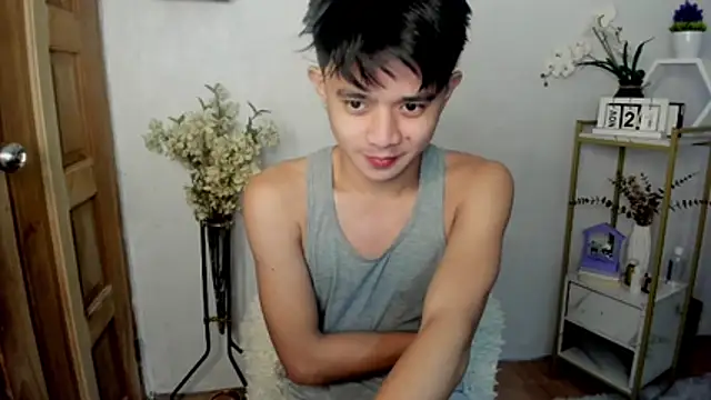 NautyBoyBrazeen 143 online show from 11-21-25, 05:45