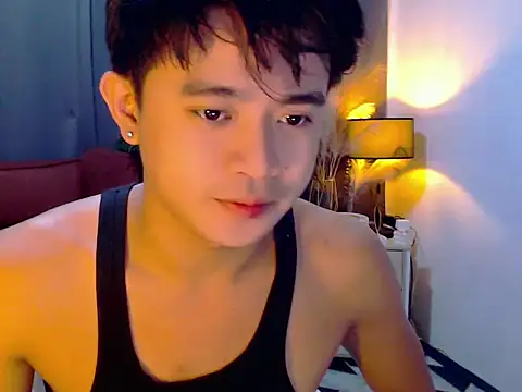 Snapshot of NautyBoyBrazeen_143 chatting on 06-30-26, 05:18 NautyBoyBrazeen 143 online show from 06-30-26, 05:18