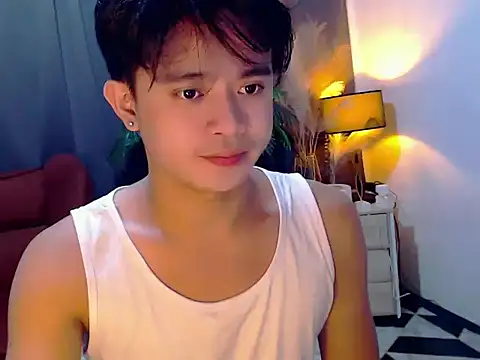 Snapshot of NautyBoyBrazeen_143 chatting on 06-25-26, 04:23 NautyBoyBrazeen 143 online show from 06-25-26, 04:23