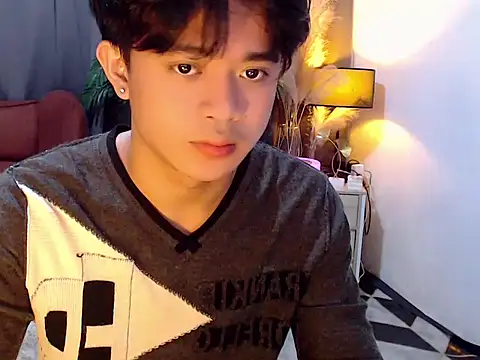 Snapshot of NautyBoyBrazeen_143 chatting on 05-26-26, 02:53 NautyBoyBrazeen 143 online show from 05-26-26, 02:53