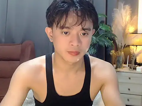 Snapshot of NautyBoyBrazeen_143 chatting on 04-26-26, 08:11 NautyBoyBrazeen 143 online show from 04-26-26, 08:11