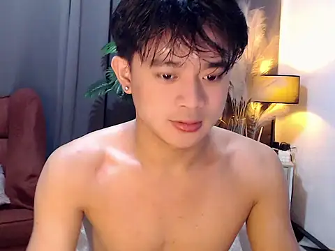Snapshot of NautyBoyBrazeen_143 chatting on 05-03-26, 10:24 NautyBoyBrazeen 143 online show from 05-03-26, 10:24