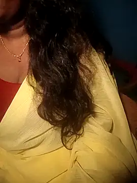 Snapshot of Angel_6531 chatting on 10-12-25, 01:45 Angel 6531 online show from 10-12-25, 01:45