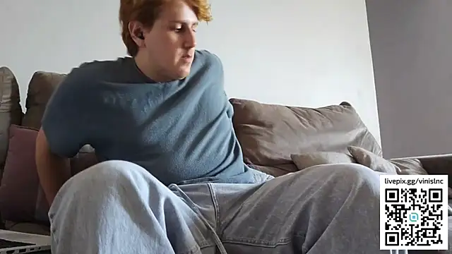 Snapshot of vinialnc chatting on 09-09-25, 03:43 vinialnc online show from 09-09-25, 03:43