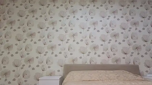 Annabel theMoon online show from 10-15-25, 01:59