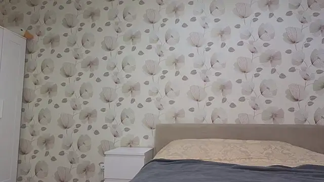 Annabel theMoon online show from 12-04-25, 03:49