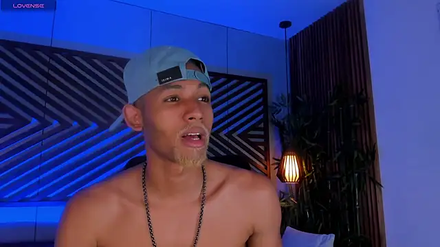 B Wild online show from 09-16-25, 03:18