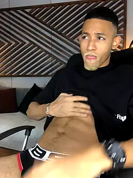 B Wild online show from 10-17-25, 04:16