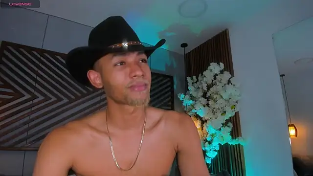 B Wild online show from 10-29-25, 03:38