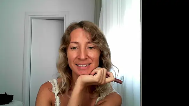 Paevoa online show from 09-21-25, 09:25