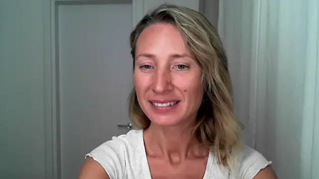 Paevoa online show from 11-15-25, 03:27