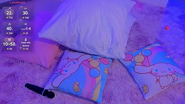 LumMina online show from 04-11-26, 07:45