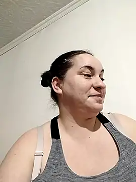 Snapshot of Brunetytka chatting on 02-27-26, 04:40 Brunetytka online show from 02-27-26, 04:40