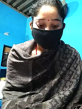 Hot cupal online show from 11-18-25, 05:05