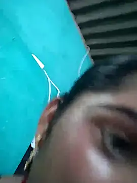 Hot cupal online show from 10-02-25, 09:01