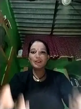 Snapshot of Monika_cut chatting on 09-23-25, 03:52 Monika cut online show from 09-23-25, 03:52