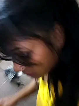 Snapshot of Rashmi_Pathak chatting on 10-06-25, 02:24 Rashmi Pathak online show from 10-06-25, 02:24