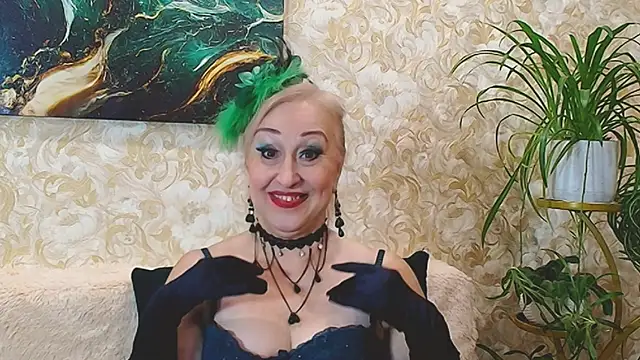  Sara  Smith  online show from 11-20-25, 06:58