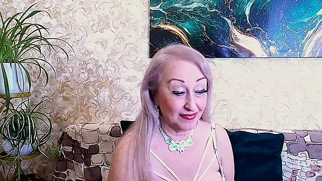  Sara  Smith  online show from 03-07-26, 11:27