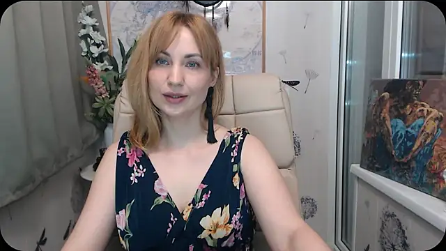KatrinAlluring online show from 05-08-26, 11:36