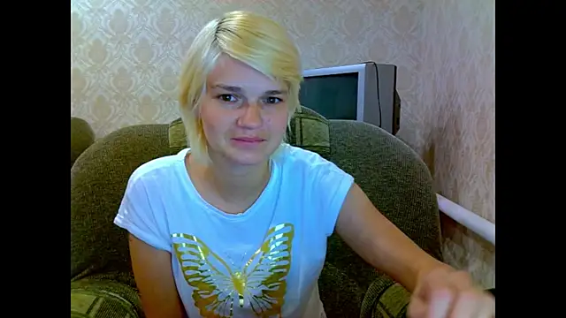 SaraSnow  online show from 11-10-25, 08:03