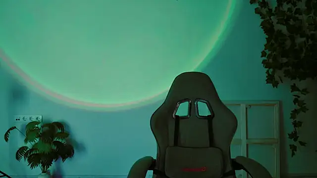 Yoka paradoXXX online show from 10-24-25, 05:06