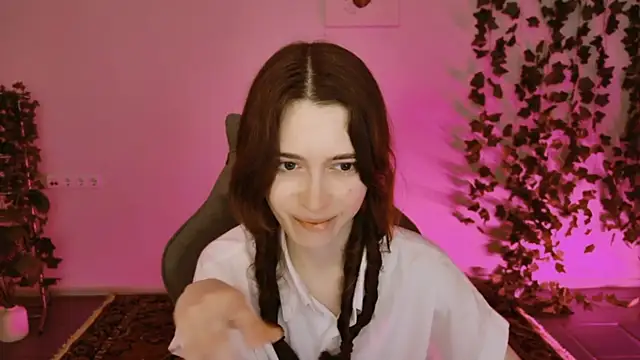 Yoka paradoXXX online show from 01-08-26, 09:15