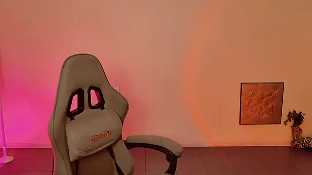 Yoka paradoXXX online show from 01-14-26, 09:13