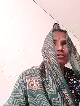 KIRTI12 HOT online show from 09-29-25, 07:59