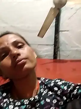 KIRTI12 HOT online show from 09-25-25, 03:51