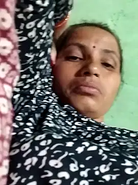 KIRTI12 HOT online show from 10-22-25, 04:06