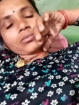 KIRTI12 HOT online show from 10-31-25, 05:09