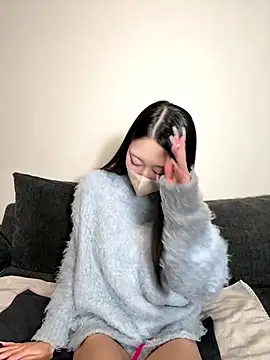 sirochan  online show from 12-05-25, 02:15