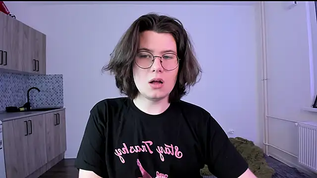 Snapshot of Derek_Shameless chatting on 02-21-26, 04:42 Derek Shameless online show from 02-21-26, 04:42