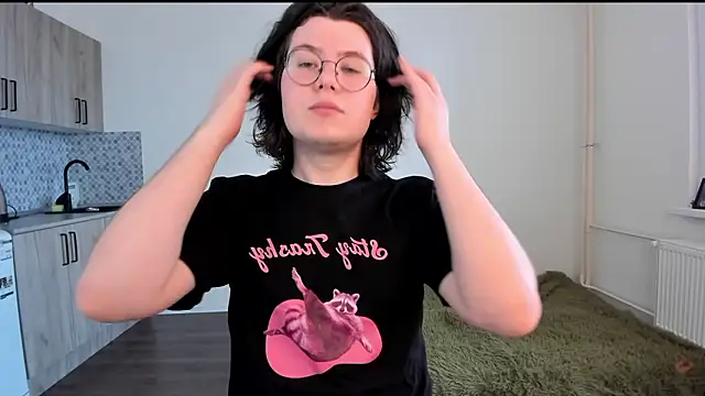 Snapshot of Derek_Shameless chatting on 02-24-26, 02:29 Derek Shameless online show from 02-24-26, 02:29