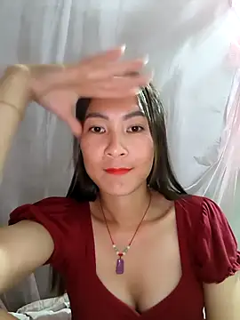 Yumyum kiw online show from 11-01-25, 04:52