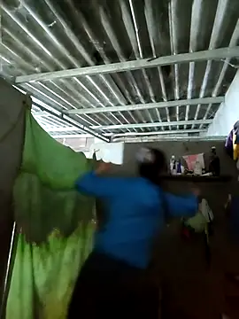 Yumyum kiw online show from 12-15-25, 12:22