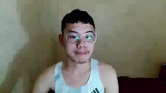 Snapshot of keirflorianxx chatting on 09-23-25, 07:21 keirflorianxx online show from 09-23-25, 07:21