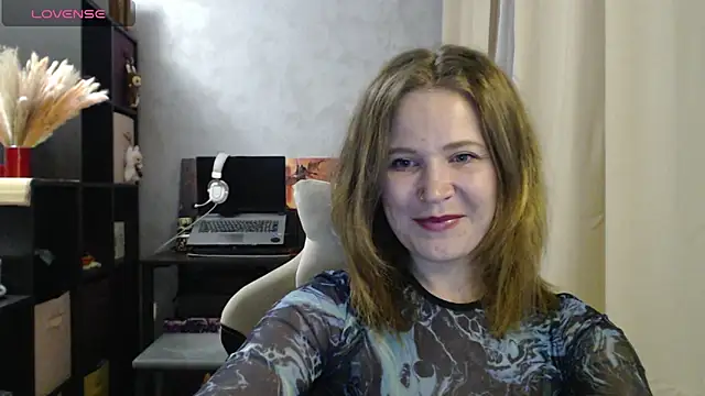 Snapshot of harpermoss chatting on 09-10-25, 06:18 harpermoss online show from 09-10-25, 06:18