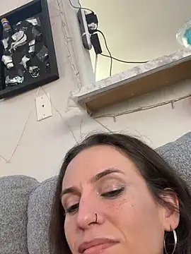 icy pisces online show from 01-11-26, 08:43