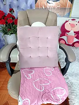 LadyMaiMai online show from 02-15-26, 01:21