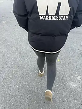 Fengbaby-555 online show from 11-30-25, 07:31