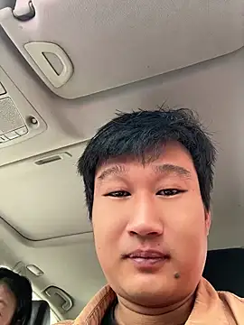 Fengbaby-555 online show from 04-13-26, 01:31