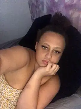 Snapshot of Welsh_Maya19X chatting on 10-03-25, 10:17 Welsh Maya19X online show from 10-03-25, 10:17