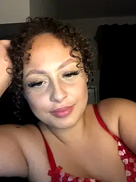 Snapshot of Welsh_Maya19X chatting on 09-17-25, 08:33 Welsh Maya19X online show from 09-17-25, 08:33