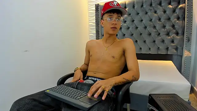 MARSHALL SPENCER online show from 04-10-26, 01:18